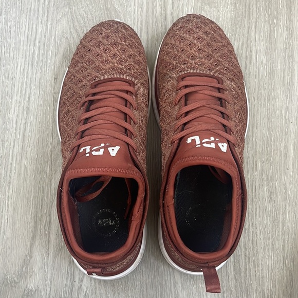 APL TECHLOOM PHANTOM SNEAKERS - LIKE NEW - Picture 3 of 8